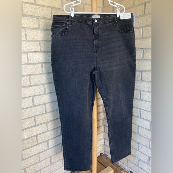 Abercrombie & Fitch Ultra High Rise The 90s Straight Jeans Size 35 Plus Size 20 - Picture 6 of 17